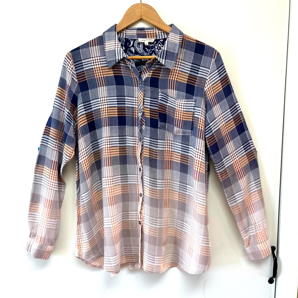 Mystree Women's Long Sleeve Ombré Button Down Top in Blue/Peach/White Pl…